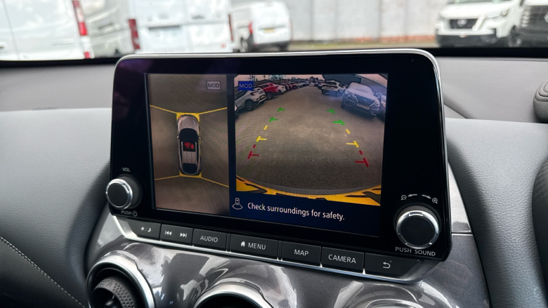 Nissan Juke 1.0 DiG-T 114 Tekna 5dr DCT Petrol Hatchback